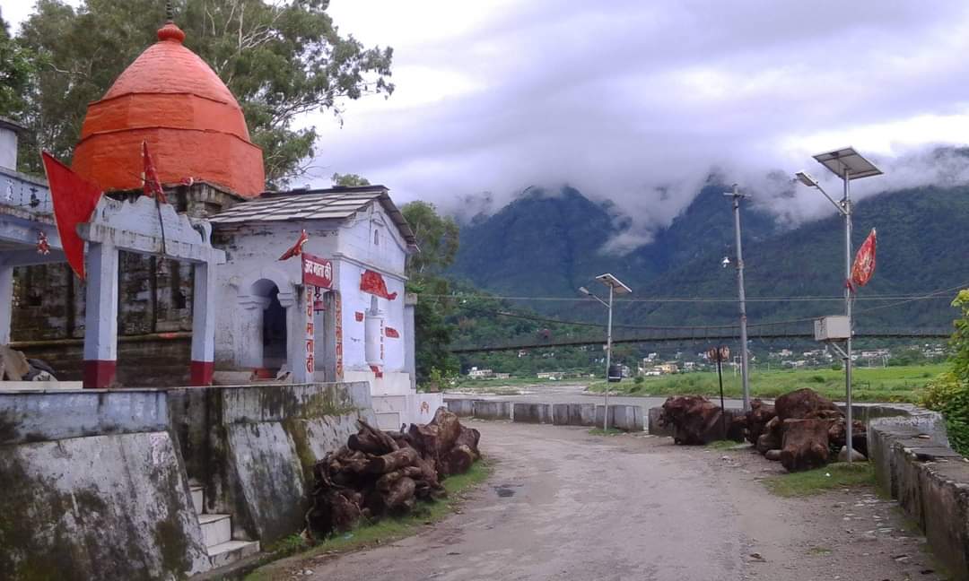 jai-maa-agneri-temple-chaukhutia